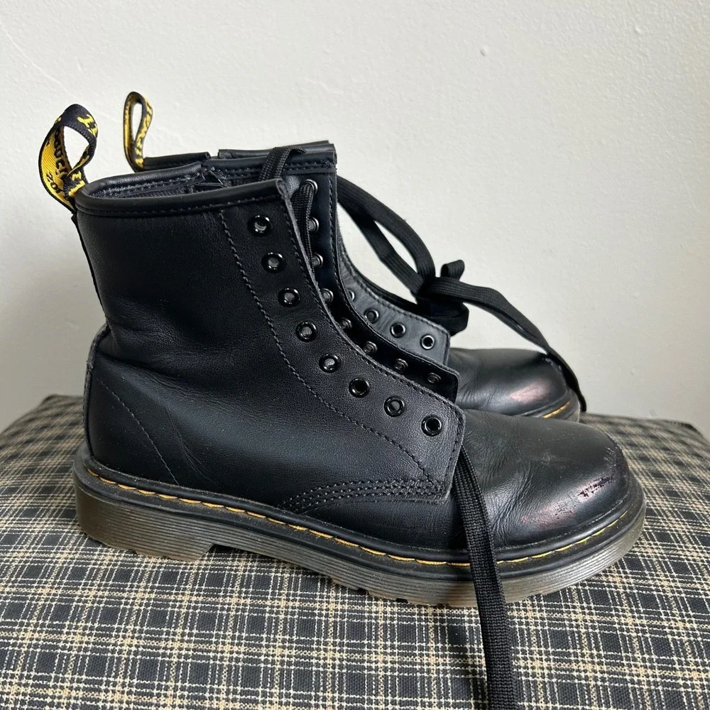 GUC Dr. Martens Delaney Lace Up Side‎ Zip Boots Size 3 Black Leather Scuffed
